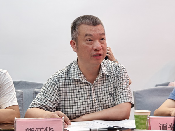 长沙民革来株开?“民主党派内部监督优化路径研究”专题调?(5).jpg