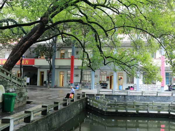 【诗词园地】醴陵民革党员邓立平诗词三首 (2).jpg