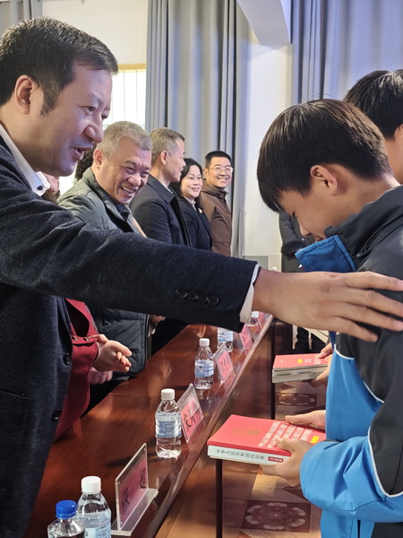 娉曟不鎶ゆ垚闀?鐖卞績杩涙牎鍥?姘戦潻鏍床甯傚浼氳荡閱撮櫟浠欓湠涓寮灞曗滈佹硶杩涙牎鍥濅富棰樻椿鍔?(1).jpg 娉曟不鎶ゆ垚闀?鐖卞績杩涙牎鍥?姘戦潻鏍床甯傚浼氳荡閱撮櫟浠欓湠涓寮灞曗滈佹硶杩涙牎鍥濅富棰樻椿鍔?(1).jpg