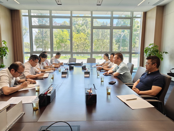 民革株洲市委会走进中车株洲所深化交流合作 共促高质量发�?(2).jpg