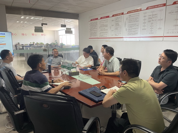民革株洲市委会开展中小企业数字化改造专题调研助力产业转型升�?(3).jpg